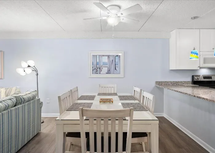 Gorgeous 2 Bedroom Atlantis Steps From The Beach! Ocean Stadt