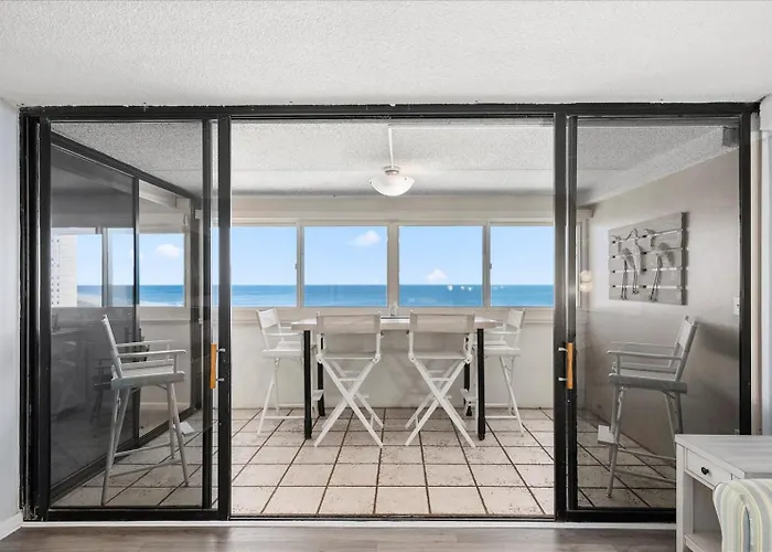 Hébergement de vacances Gorgeous 2 Bedroom Steps From The Beach! *